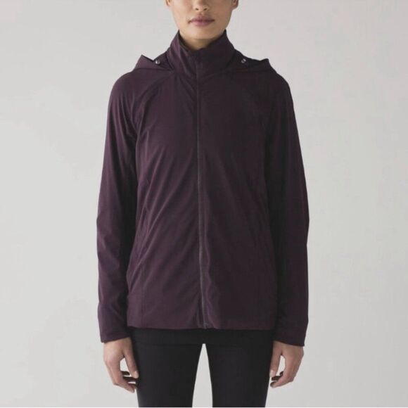 Lululemon Step To It Hooded Jacket in Black Cherry Color Size 4 - Picture 4 of 12